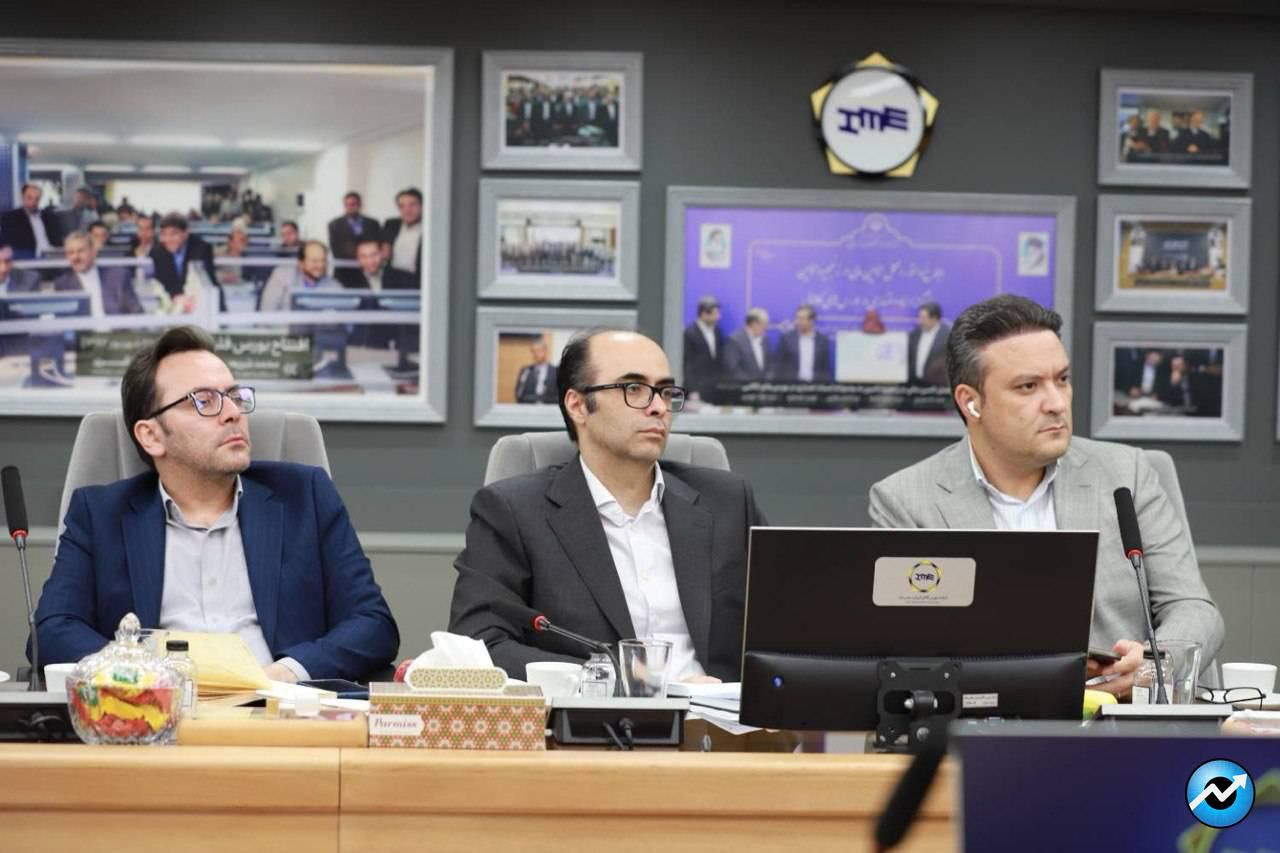 نشست هم اندیشی انجمن تولیدکنندگان سیم و کابل و بورس کالا برگزار شد/
قرارداد آتی گواهی کاتد مس به زودی راه‌اندازی می‌شود