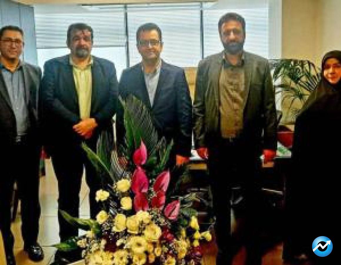 مدیر امور روابط عمومی بانک ایران زمین: اجرای مسئولیت اجتماعی سازمانی از اولویت های اصلی بانک است