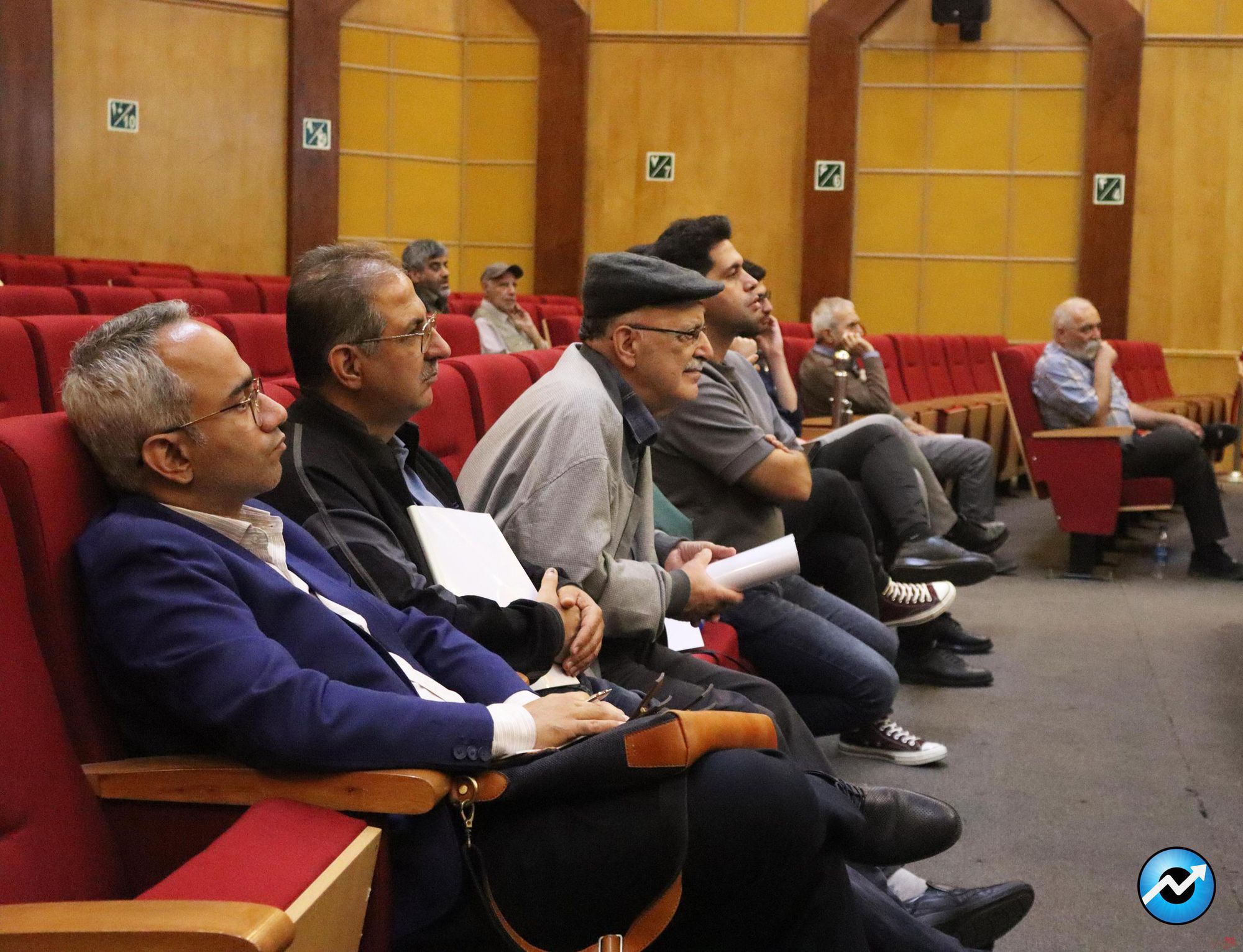 گزارش تصویری مجمع عمومی عادی سالیانه شرکت دارویی ره آورد تامین